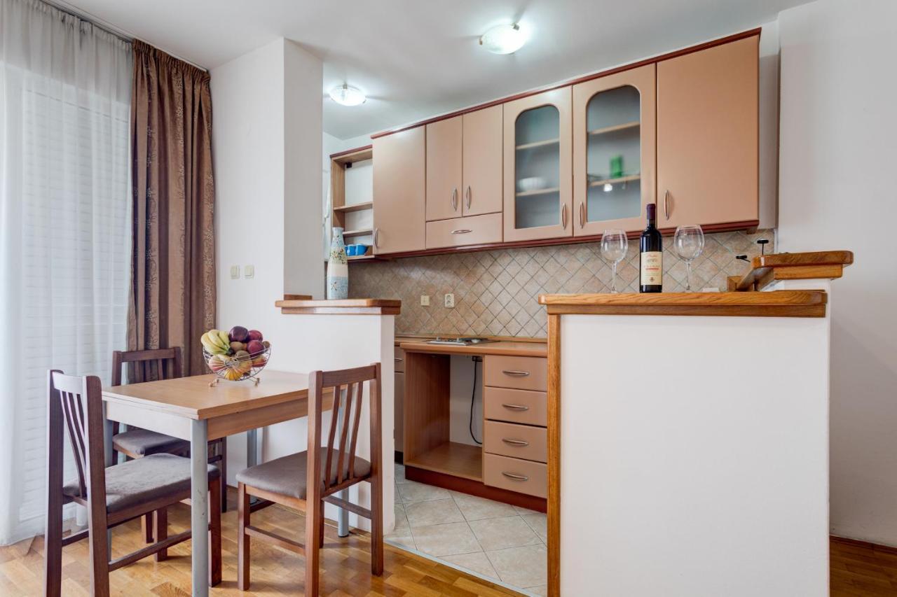 Sun Apartments Marija Будва Екстер'єр фото