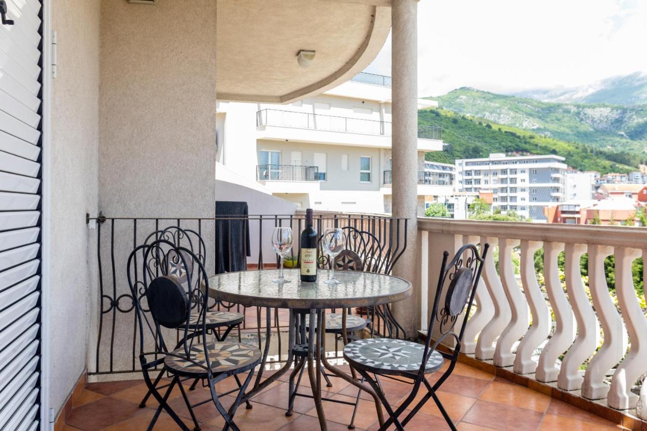 Sun Apartments Marija Будва Екстер'єр фото